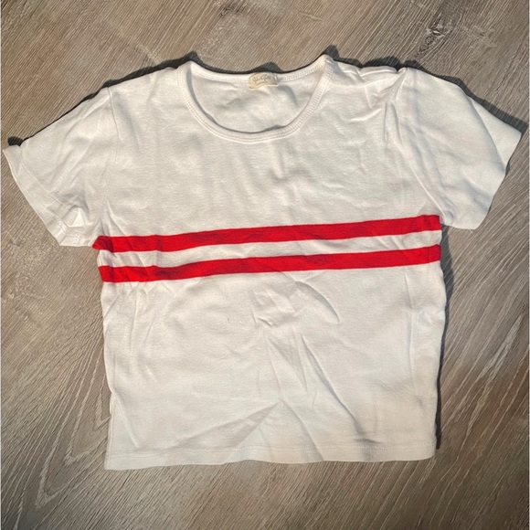 PacSun Tops - NWOT PacSun Crop Tee w/ Stripe
